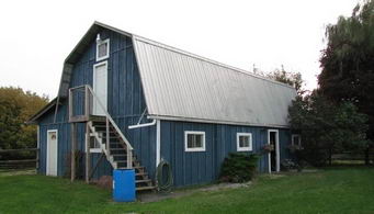Stable - Country homes for sale and luxury real estate including horse farms and property in the Caledon and King City areas near Toronto